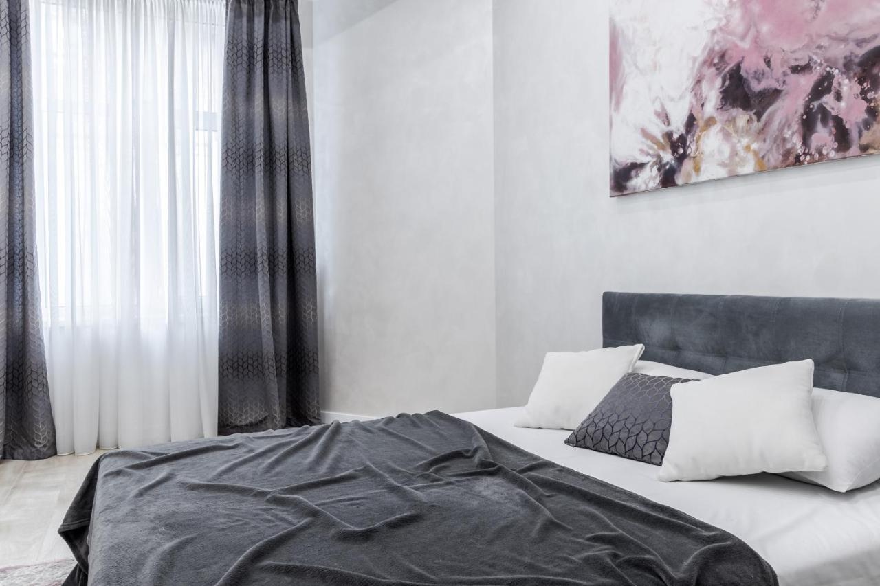 Inshiapartments On Lysenka Str Lviv Exterior photo