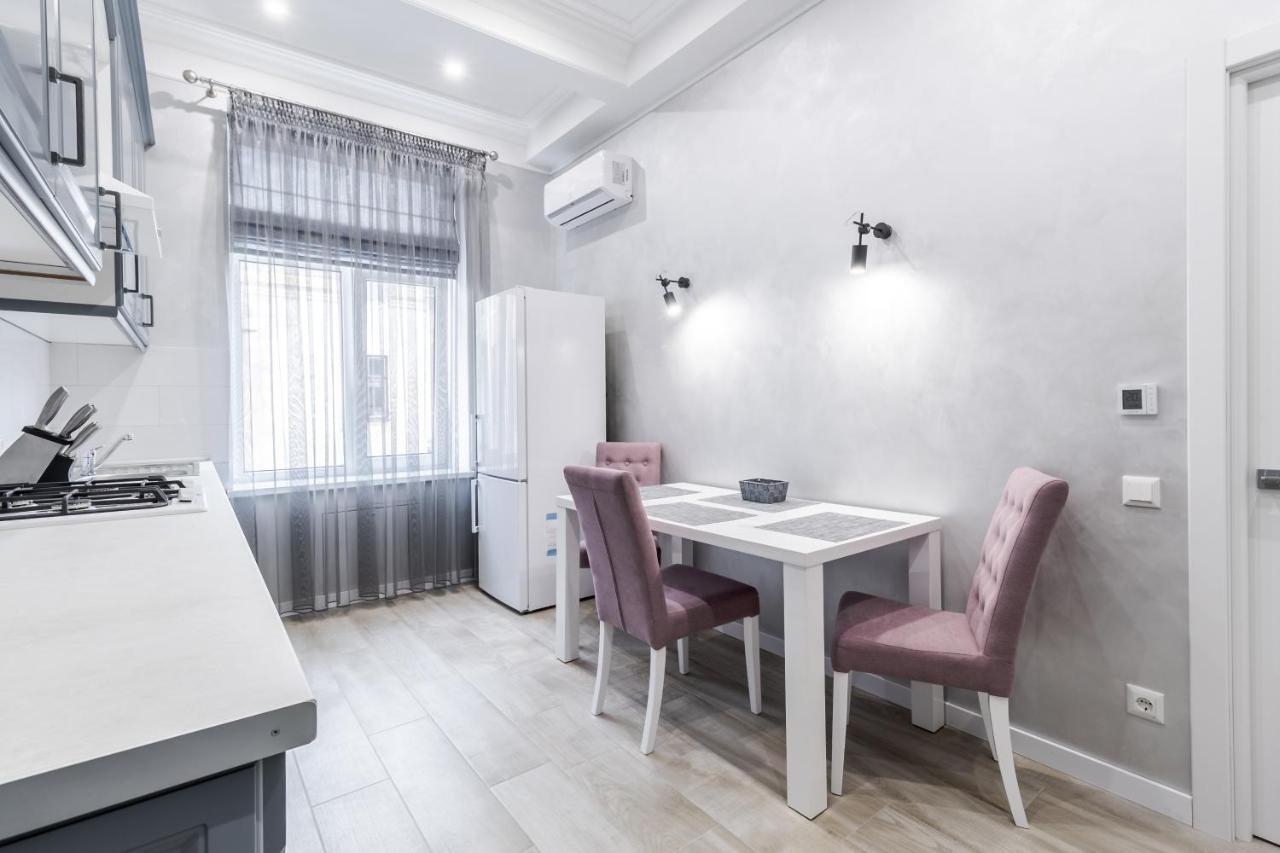 Inshiapartments On Lysenka Str Lviv Exterior photo